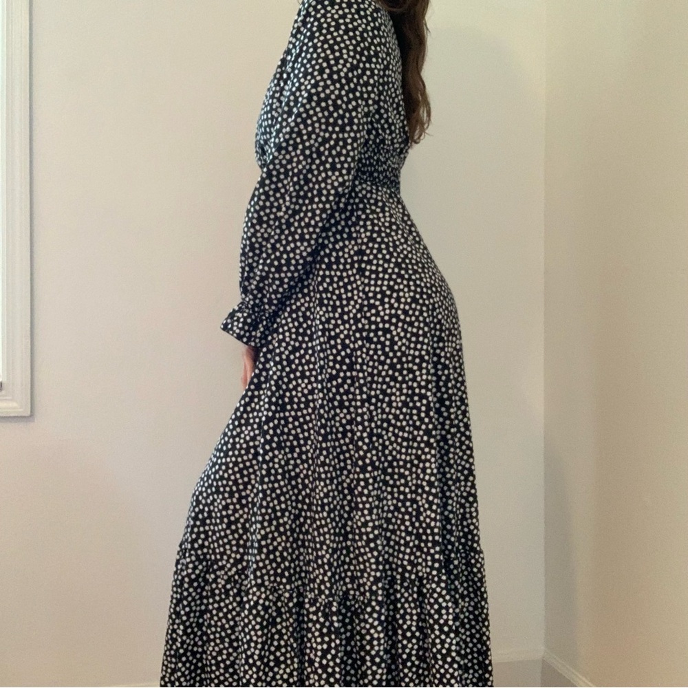 Flowy Daisy Maxi Dress - Picture 5 of 5